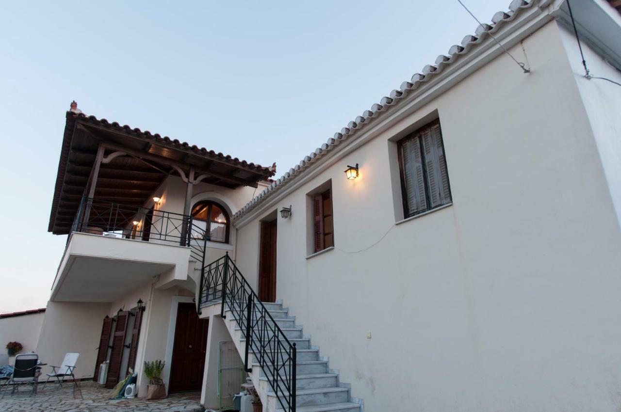 Апартаменты The House Of "Angelina", Magnificent View Of The Sea Метони Экстерьер фото