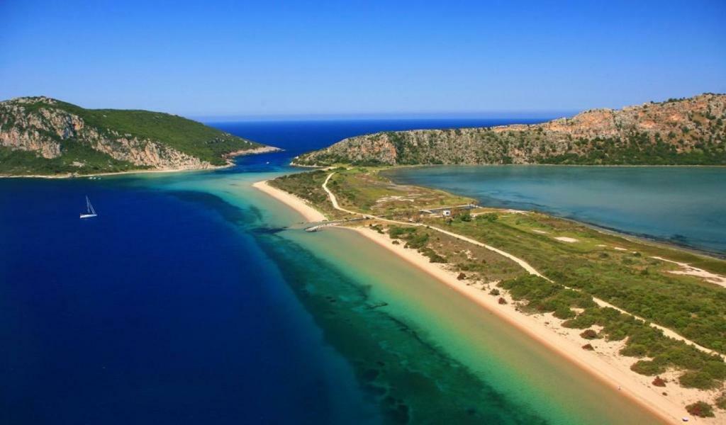 Апартаменты The House Of "Angelina", Magnificent View Of The Sea Метони Экстерьер фото